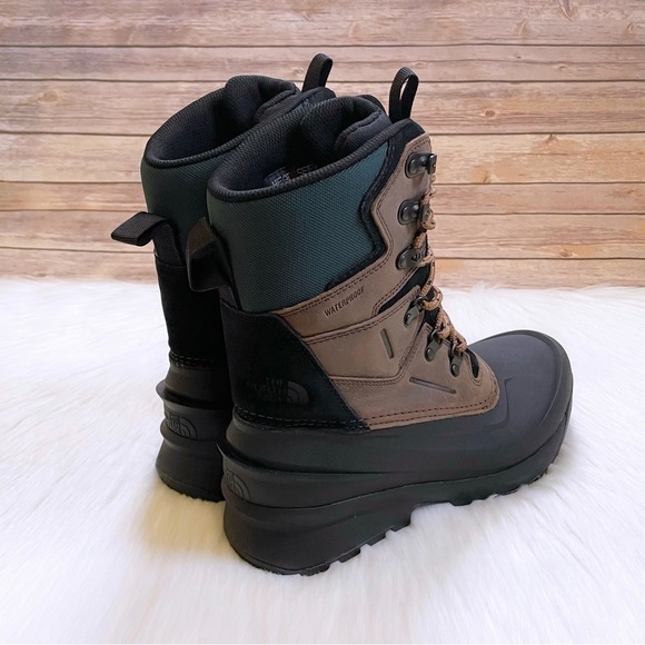 The North Face Men’s Chilkat V 400 Waterproof Boots - Picture 2 of 8